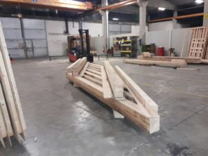 Supporto in legno su misura